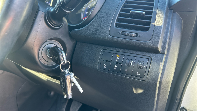 Hyundai ix20 1.4 Blue Drive SE Nav 5dr Petrol Hatchback